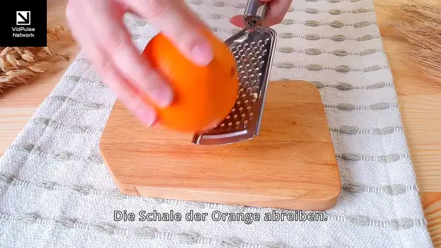 Video thumbnail for Soft Hot Cross Buns Recipe for Easter