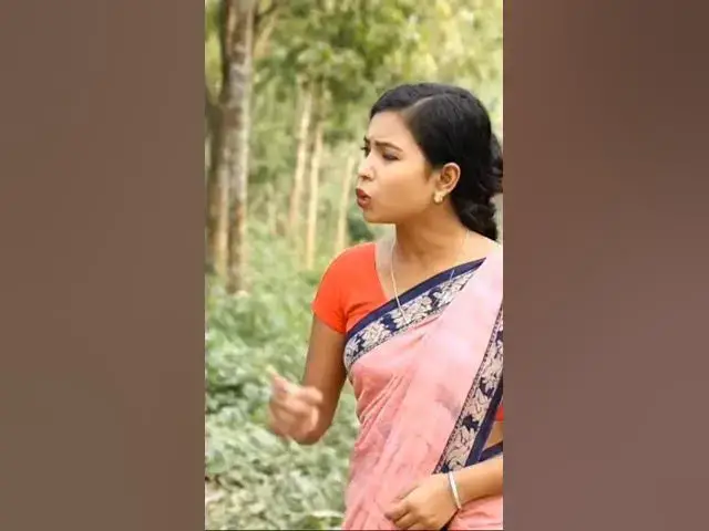 Video thumbnail for বউ (জোরে, হাত নেড়ে বরের দিকে তাকিয়ে): এই দেখো, আমি মাত্র দুটো কাঁচা আমের জন্য বিশ হাজার টাকা 20,000