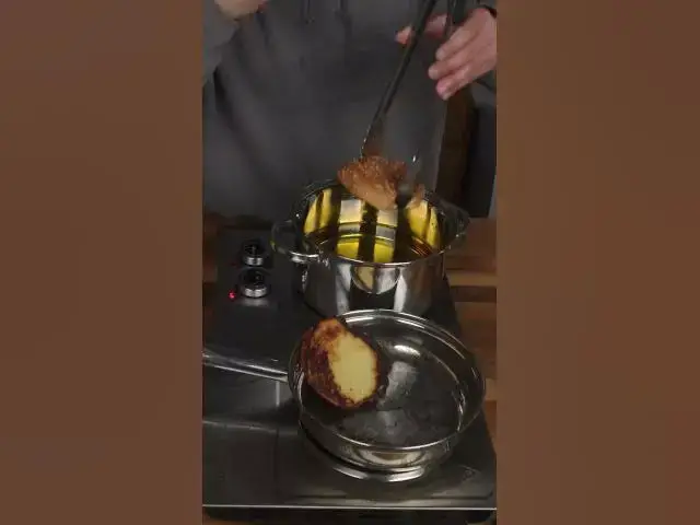 Video thumbnail for Fired Chicken Burger