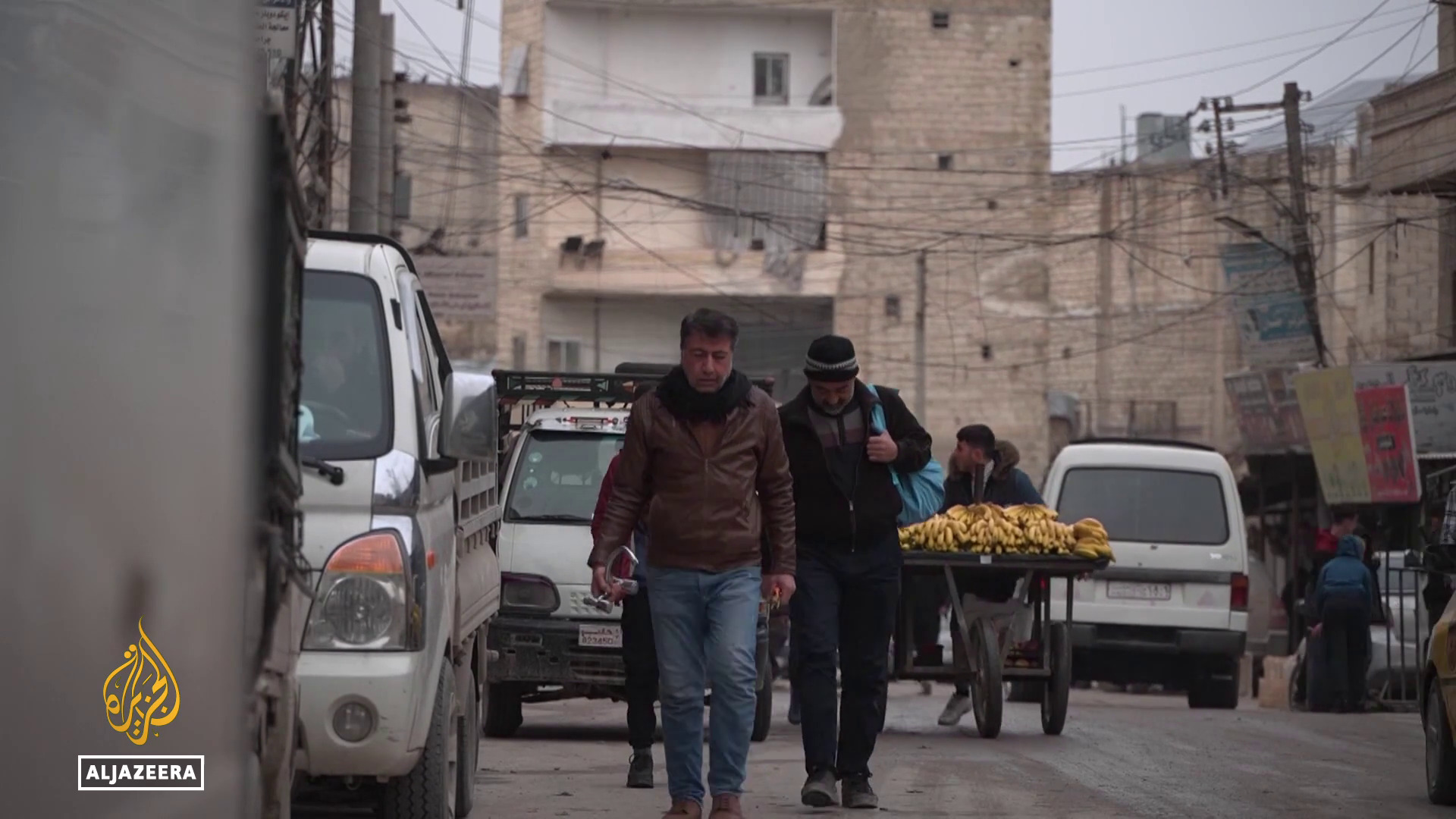 Video thumbnail for Syrian Kurds watch for change: Efforts continue to implement integration deal