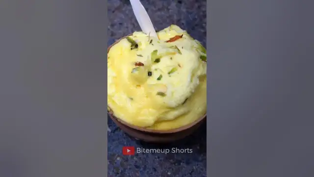 Video thumbnail for 10 Street Food items you must try out in Varanasi #shorts #varanasi