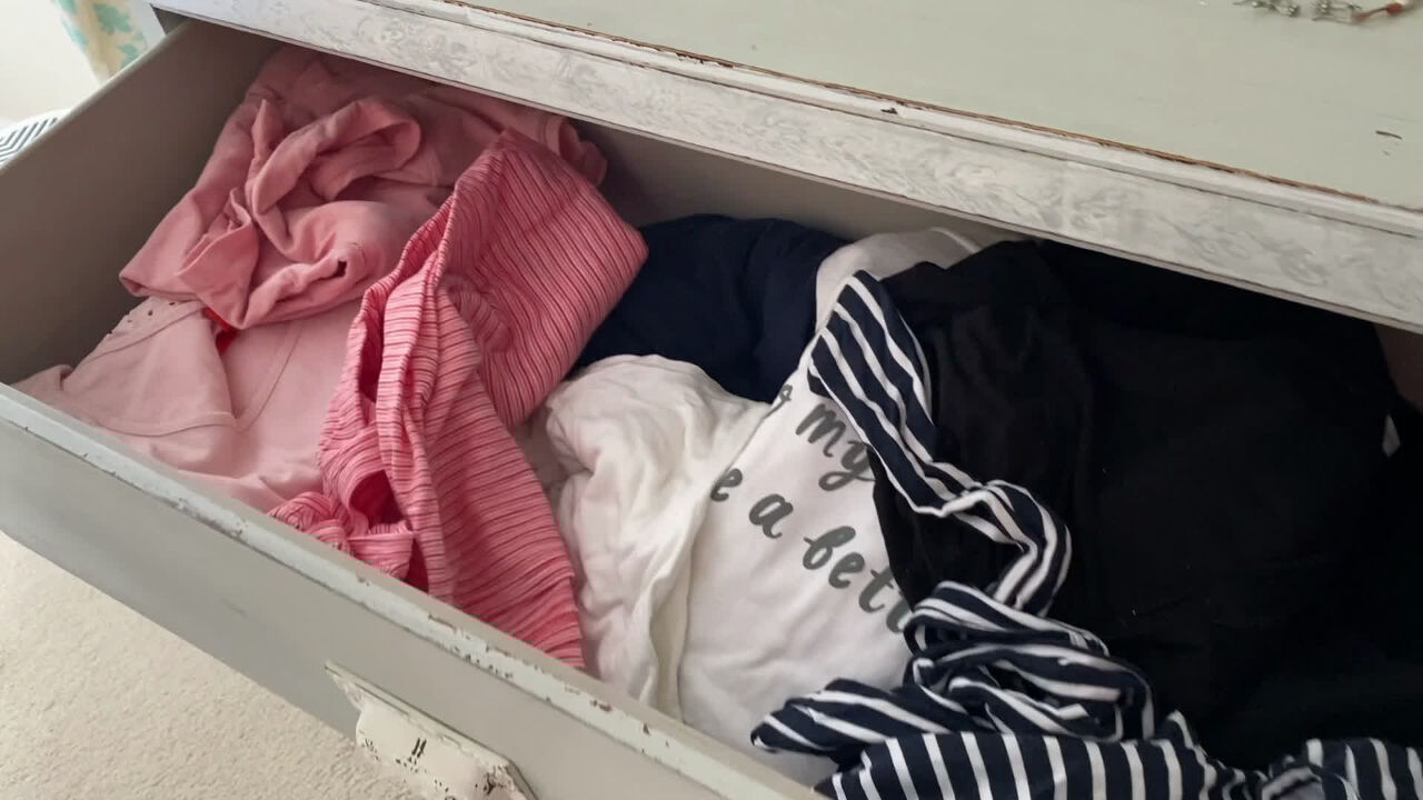 Video thumbnail for Everyone will be buying Dollar Store cutting boards when they see this BRILLIANT storage idea!