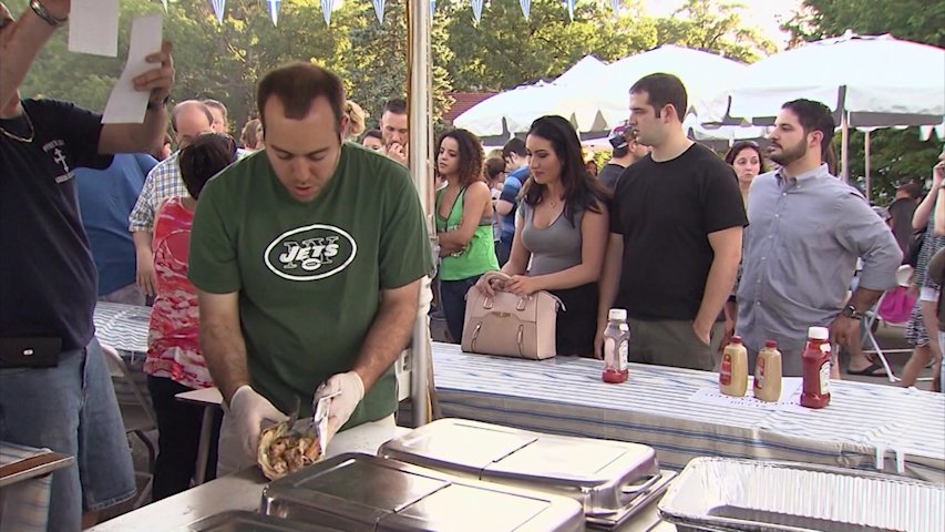 Video thumbnail for Greek Fest returns to Yonkers with food, music and tight security as large crowds expected