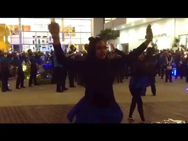 Video thumbnail for Minerva Marching band encendia del arbol CCU 2017 (2)