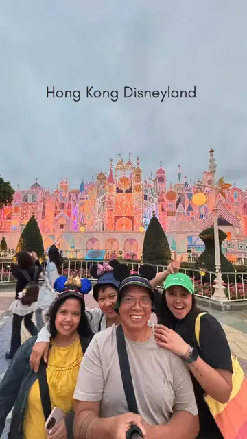 'Video thumbnail for it's a small world, Hong Kong Disneyland'