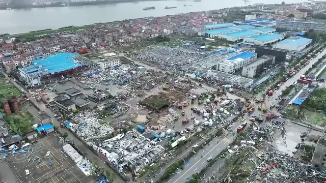Video thumbnail for China: 11 dead, 1 missing after thunderstorms, gales hit central China's Hubei.