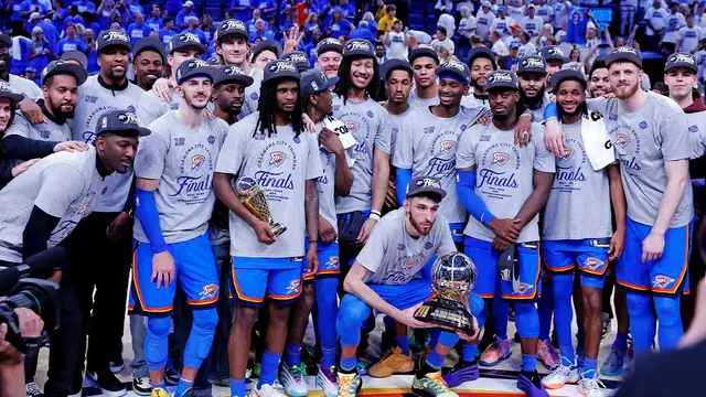 Video thumbnail for What’s the Best Way To Build a Winner in the NBA?