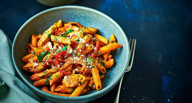 Video thumbnail for Fajita-style pasta