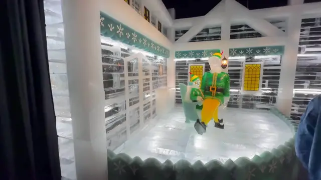 'Video thumbnail for Elf Movie in Ice! at Gaylord Palms Resort'
