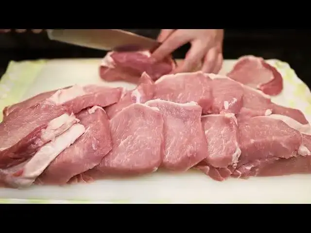 Video thumbnail for Raw Meat  Videos