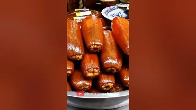Video thumbnail for 14 Street Food Items You Must Try Out in Shanghai #streetfood #shorts
