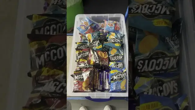 'Video thumbnail for Money Making Meg: vending machine business: products to avoid for profit'