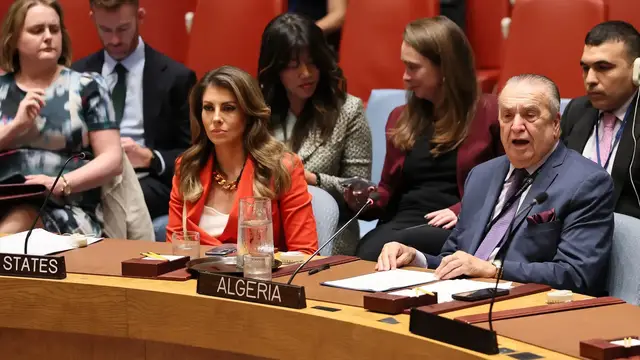 'Video thumbnail for US vetoes UN Security Council Gaza ceasefire demand for sixth time'