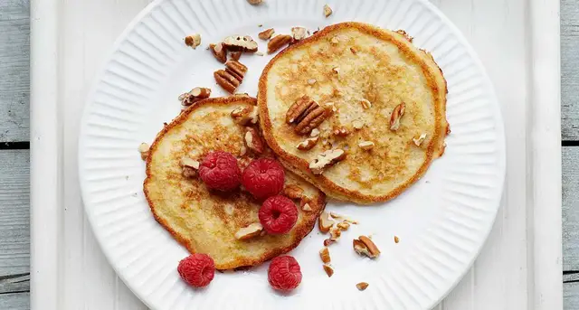 Video thumbnail for Gluten-free banana pancakes