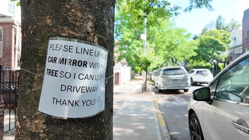 Video thumbnail for Abandoned cars in Kensington raise concerns from homeowners
