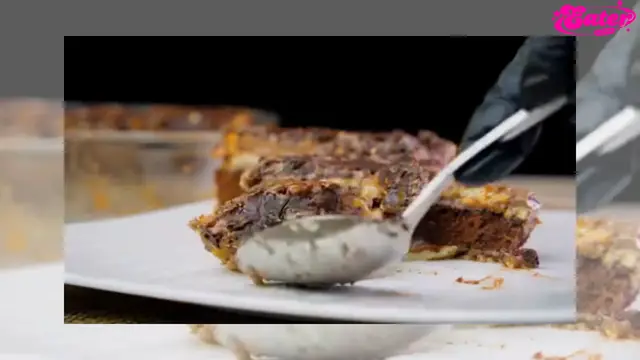 Video thumbnail for Delicious Chocolate Biscuit Pudding Recipe