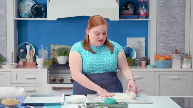 'Video thumbnail for How to Make Pistachio Walnut Baklava _ Smart Cookie _ Allrecipes.com(720P_HD)'