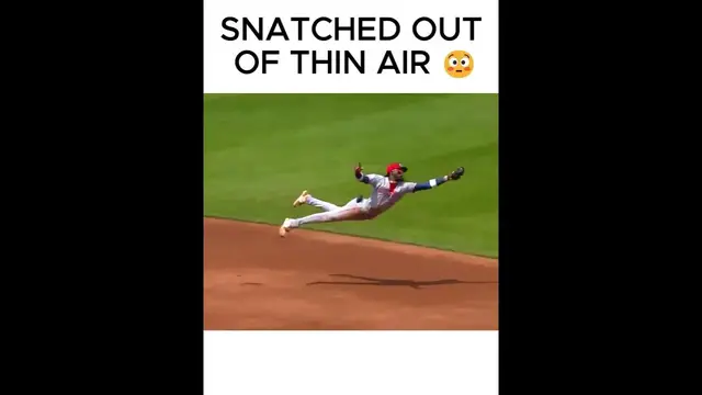 Video thumbnail for Elly De La Cruz Steals a Base Hit Straight from the Sky! 😳