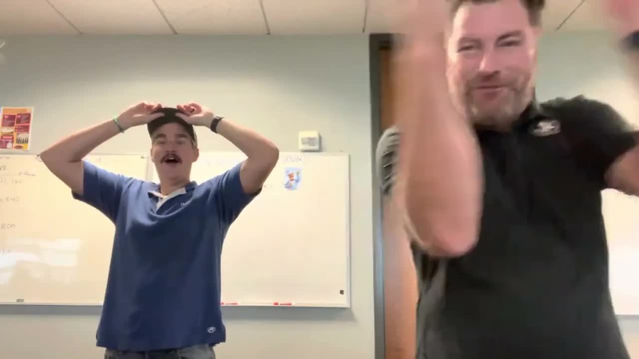 Video thumbnail for Reacting to Lucas Simmons commit!!!! 4 star recruit….