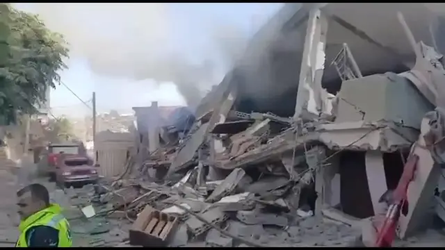 Video thumbnail for Lebanon: Houses Levelled In Israeli Air Strikes.