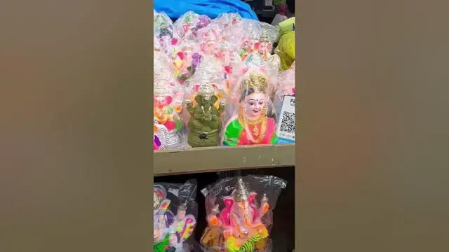 'Video thumbnail for Ganesh chaturthi festival vibes in a nearby market ππ #chitrasfoodbook #ganeshchaturthi #shorts'