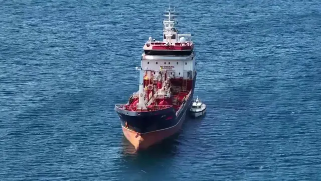 Video thumbnail for Türkiye: Commercial vessel ALSU remains anchored off Silivri following Marmara Sea collision (2).