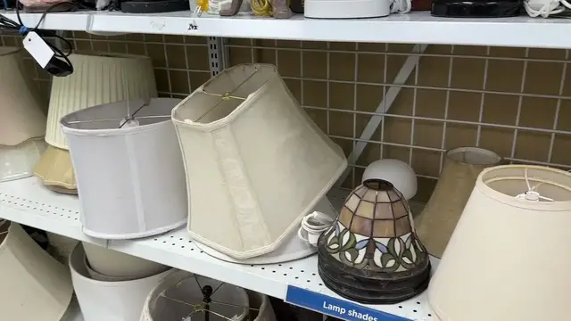 'Video thumbnail for The BRILLIANT new way people are using old lampshades for Christmas!'