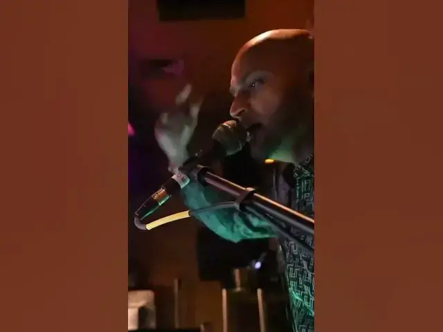 'Video thumbnail for DJ in Miami, Spain and France #dance #dj #bodas'