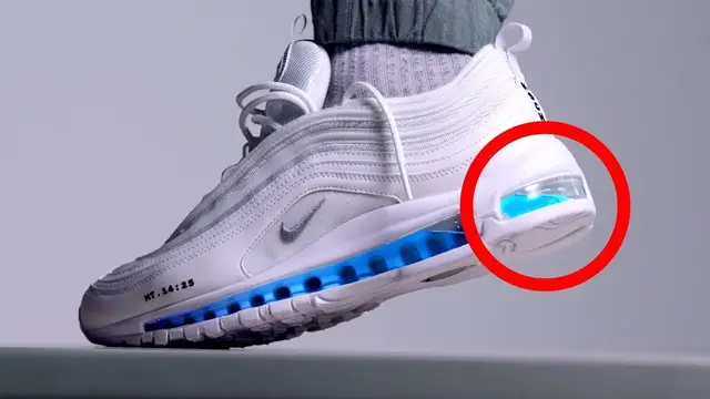 'Video thumbnail for WATER Edition Nike Air Max Unboxing'