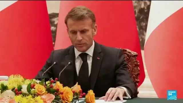 Video thumbnail for France’s Macron and Xi Jinping meet in Beijing to discuss Ukraine and trade