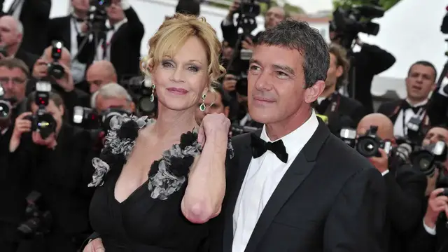 Video thumbnail for UNCAPTIONED: Antonio Banderas and Melanie Griffith still 'best friends' 11 years after divorce.
