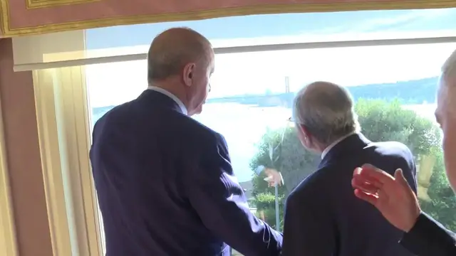 Video thumbnail for Türkiye: Turkish president Erdogan hosts Lebanese prime minister.