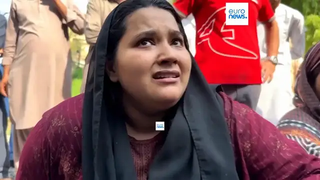 Video thumbnail for Fire kills 14 newborns at major hospital in Pakistan, officials say