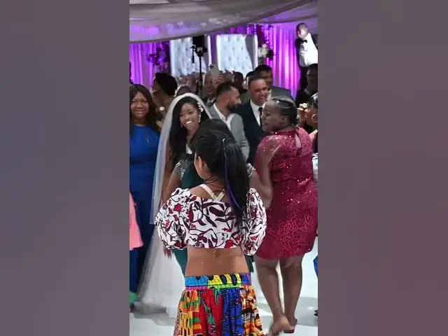 Video thumbnail for Jerusalema Surprise Performance for this beautiful mix crowd African and Indian #españa #dance