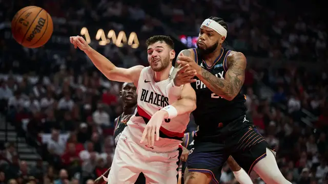 Video thumbnail for NBA Opening Night Blowouts Fuel Regular-Season Backlash
