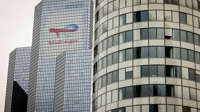 Video thumbnail for UK suspends funding support for the Mozambique gas project