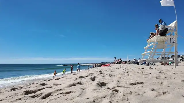 Video thumbnail for Crowds pack Manasquan Beach as summer begins at the Jersey Shore
