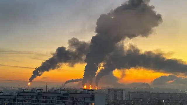 Video thumbnail for Ukraine hits Russia with major drone attack, targetting refinery