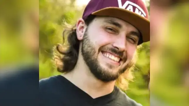 Video thumbnail for Grieving mother pleads for return of son’s lost ashes