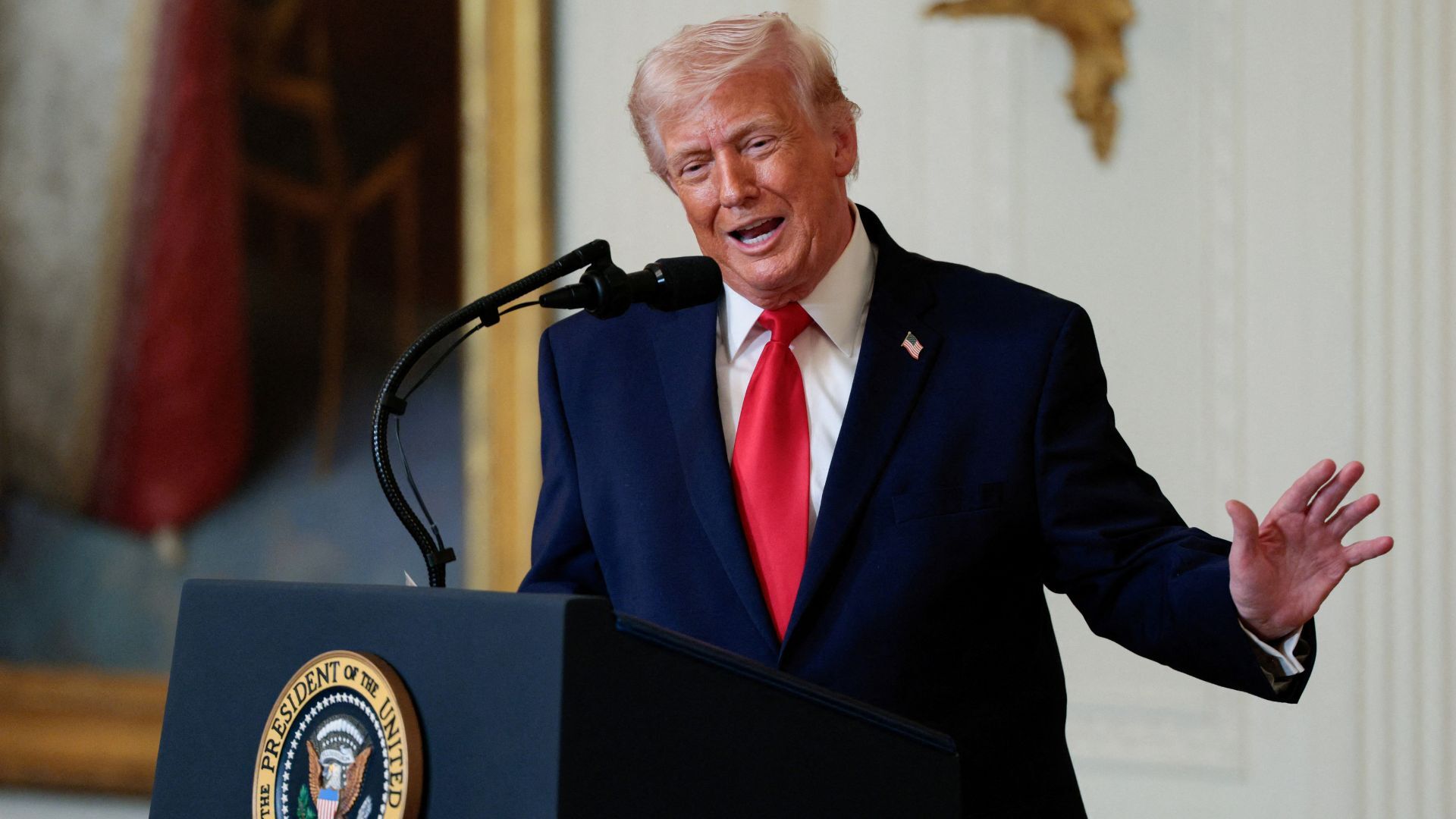 Video thumbnail for Trump says the US is not ready to make deal to end war on Iran