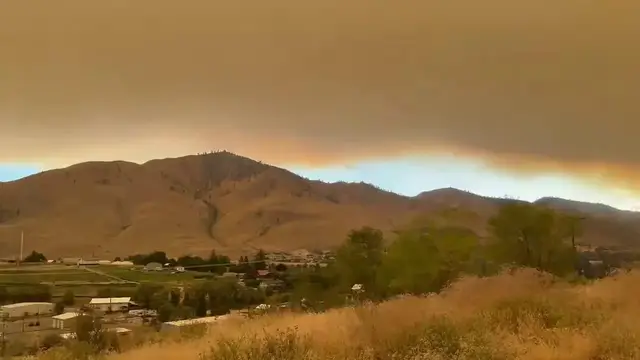 Video thumbnail for US: Little Giant Fire Grows to Nearly 60,000 Acres in Washington Forest.