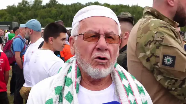 Video thumbnail for Bosnia and Herzegovina: Thousands join Peace March to honor Srebrenica genocide victims.