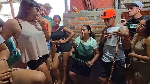 Video thumbnail for LA TRISTE HISTORIA DE FELIPE y como a los 6 años perdió a su madre y quedo solo nos hizo llorar😥