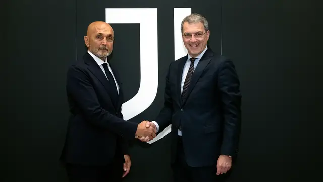 'Video thumbnail for The Football Review | Episode 1305 | SF 02'