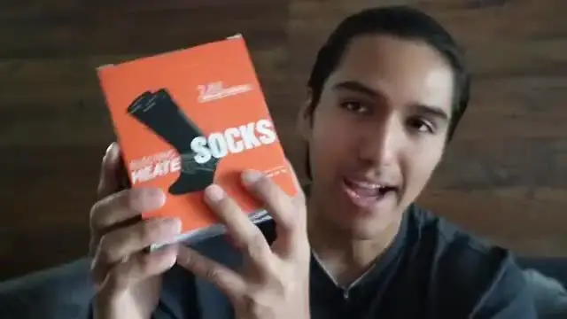 'Video thumbnail for Everything You Need To Know About These Electric Heated Socks | Review'