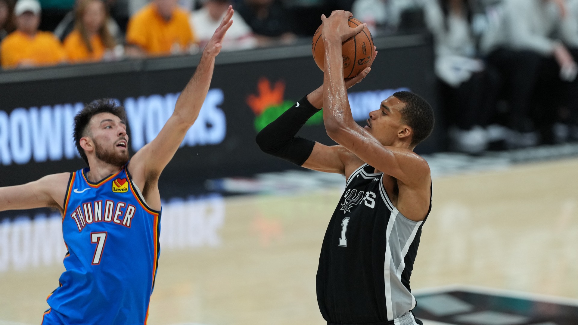 Video thumbnail for Charles Oakley Analyzes OKC's Defense Against Wembanyama