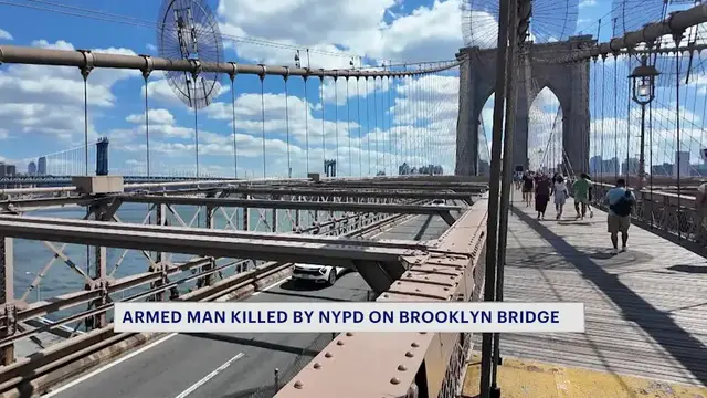 Video thumbnail for Hourlong effort on Brooklyn Bridge ends in deadly police shooting