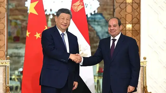 Video thumbnail for Egypt: Cairo and Beijing sign deals on economy, technology