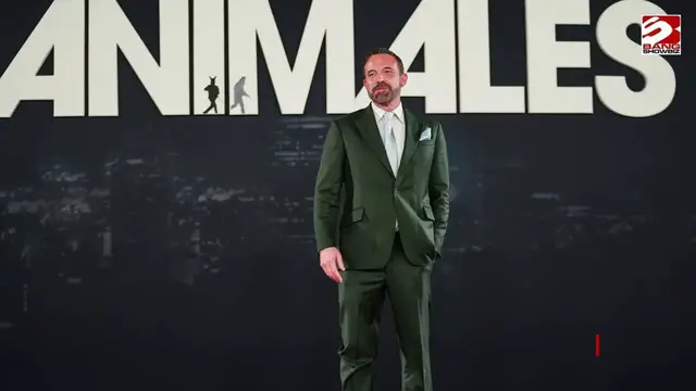 Video thumbnail for Bruce Willis advised Ben Affleck to change his voice