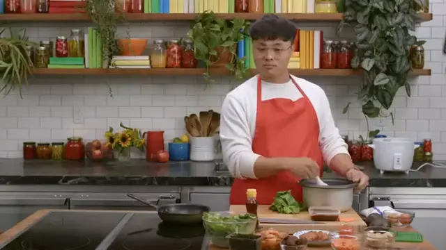 'Video thumbnail for Rescue Yesterday’s Takeout'